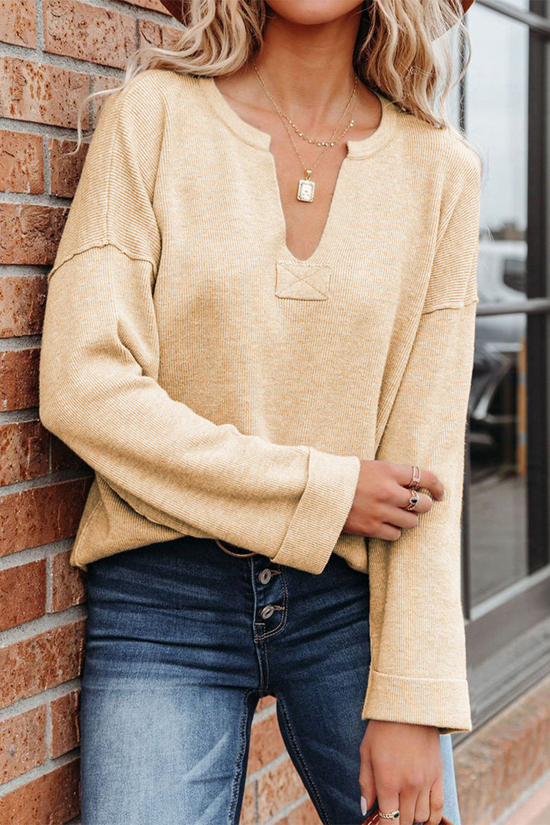 Mikka- Cosy loose v-neck sweater