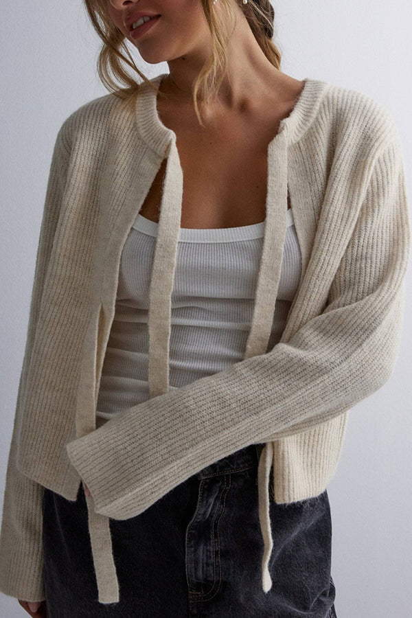 Korinna - Chic knitted cardigan with lace-up closure