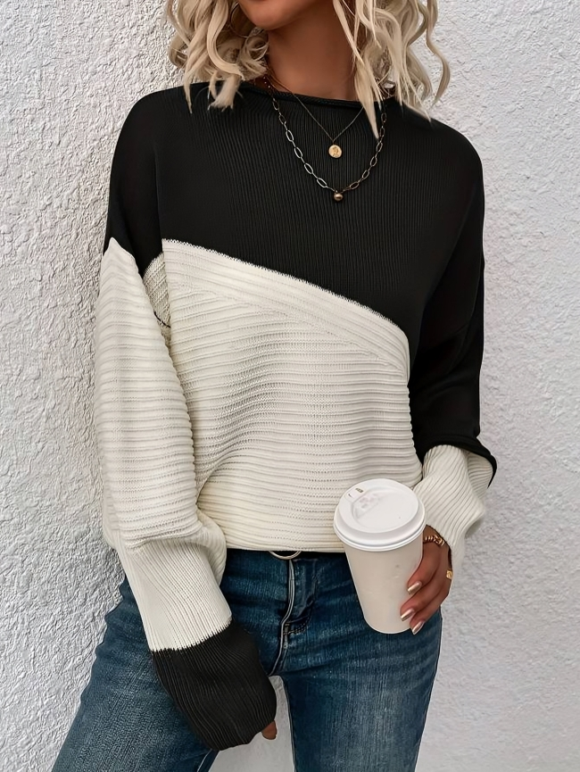 Leandra - Chic colour block warm sweater