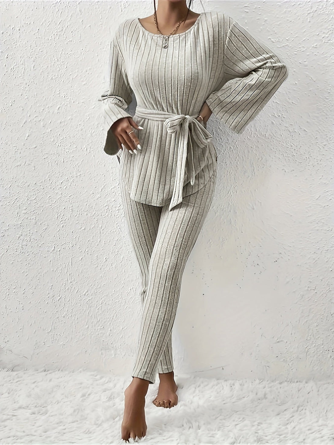 Victorina - Chic ribbed long-sleeve top and trousers set