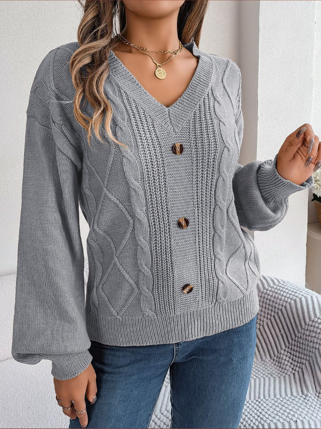 Maris - Cosy stylish knitted sweater with button design