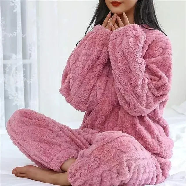 Miriam - Velvet Pajama Set