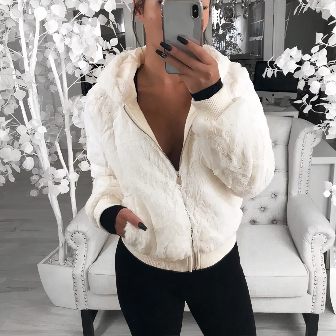 Vinnette - Stylish faux fur hooded bomber jacket