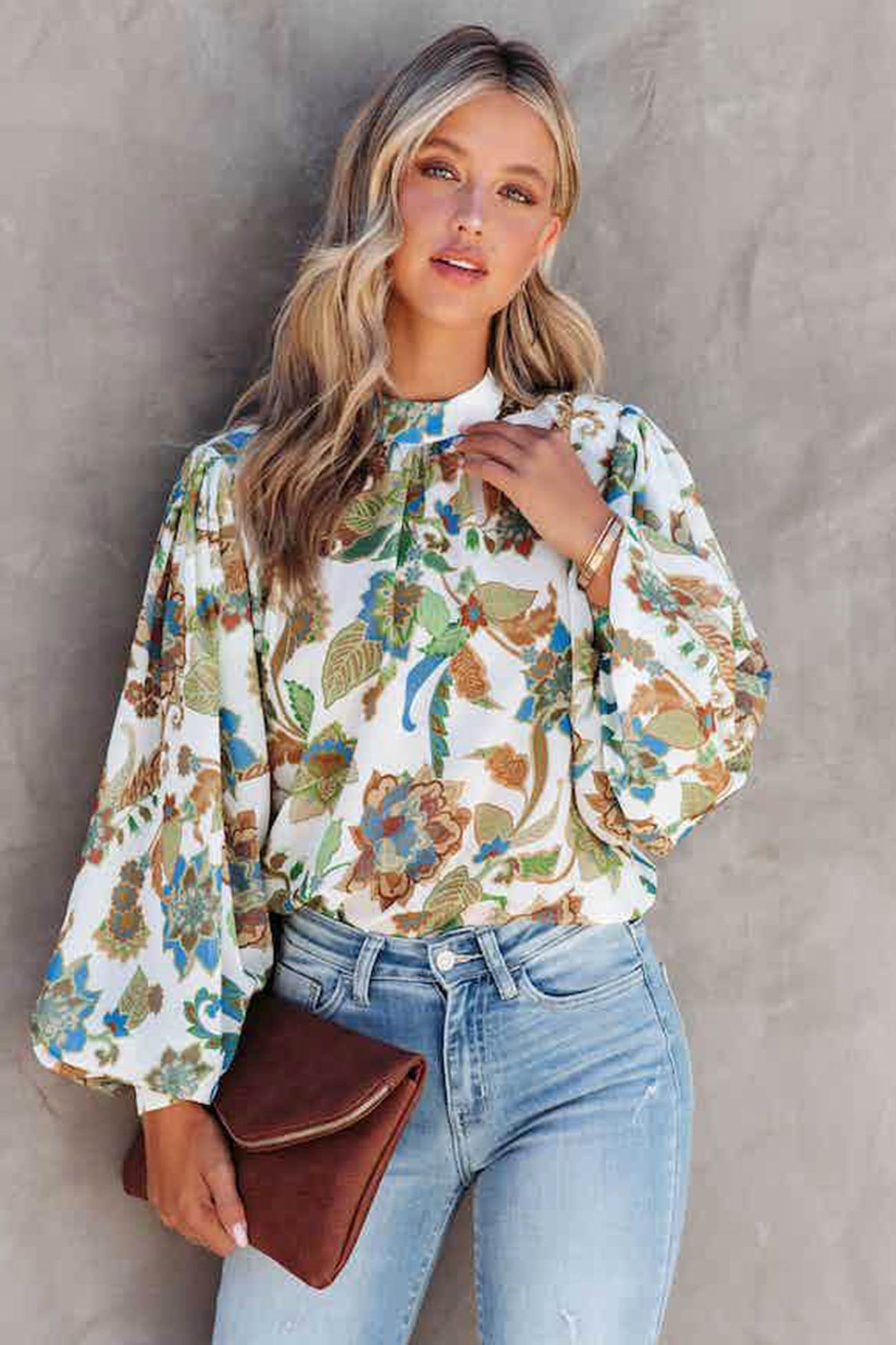 Venera - floral balloon sleeve blouse