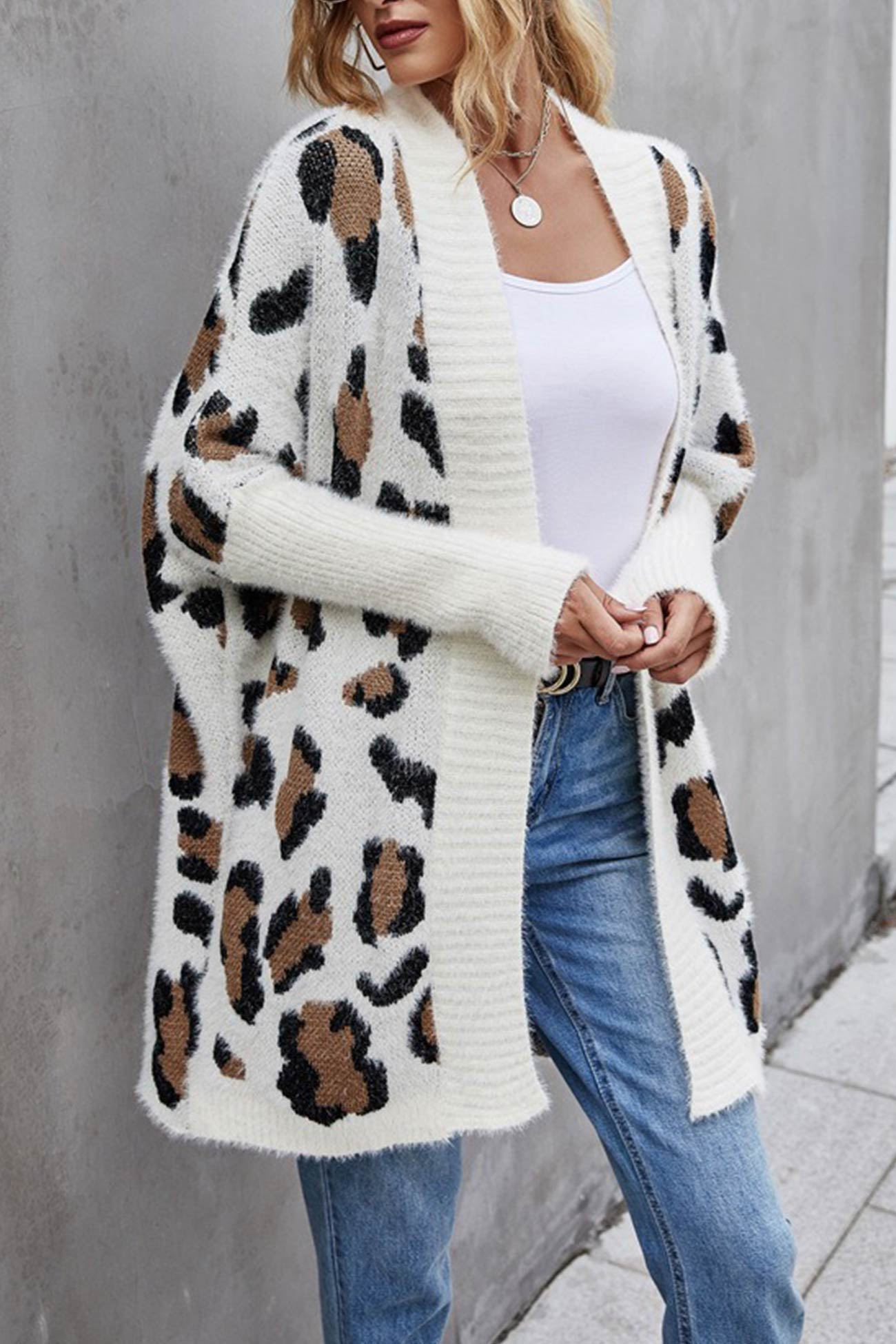 Agnes - Chic leopard print open front cardigan