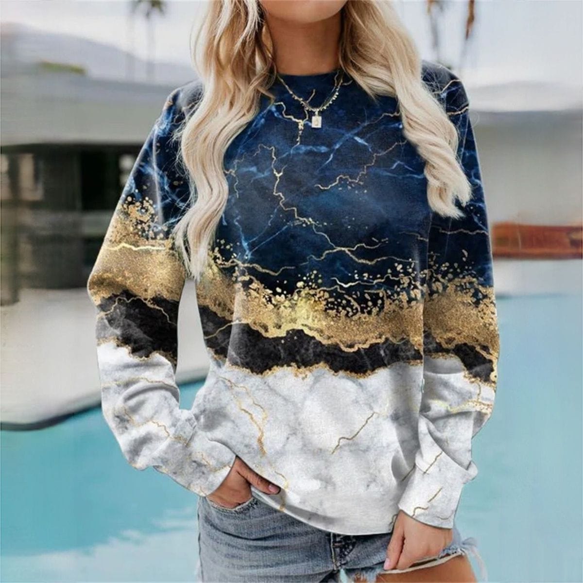 Eleanor - Stylish print comfortable sweater