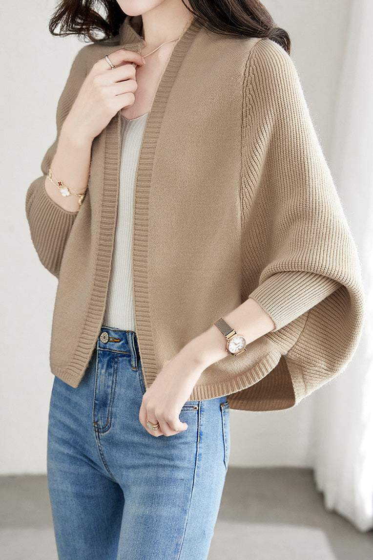 Tess - Stylish versatile knitted batwing cardigan